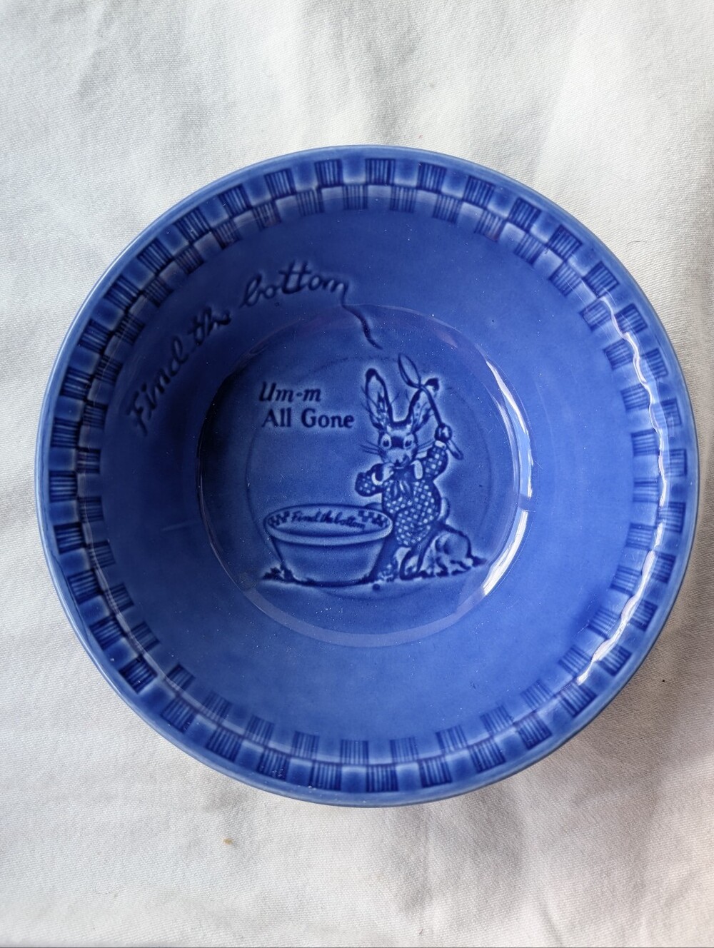 Vintage Ralston Blue Ceramic Bunny Cereal Bowl "Um-m All Gone" "Find the bottom"